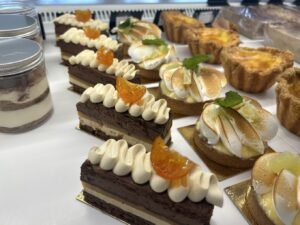 Une Histoire Sans Faim boutique traiteur pâtissier par Clément Charlier vice champion du monde traiteur dans le Vaucluse, Luberon, PACA