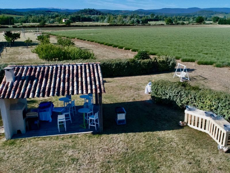 location site évènement vaucluse luberon au pied de Bonnieux