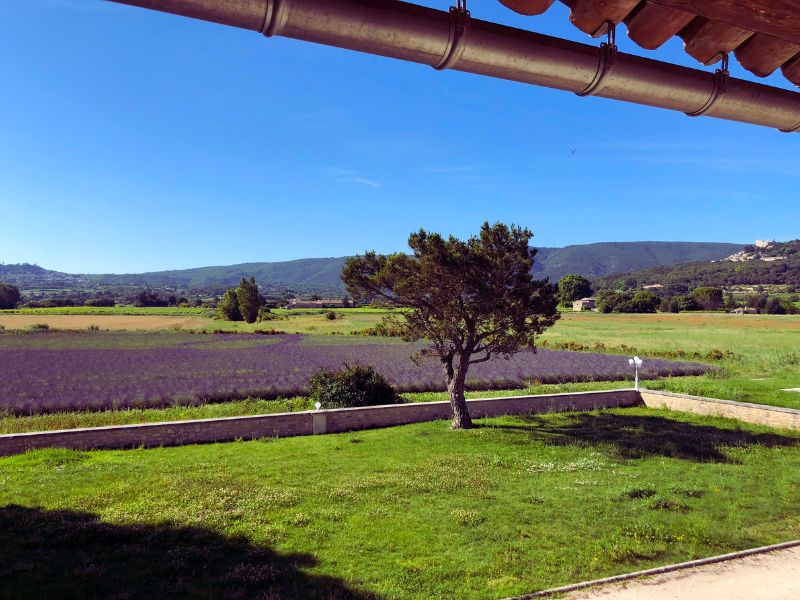 location site évènement vaucluse luberon au pied de Bonnieux