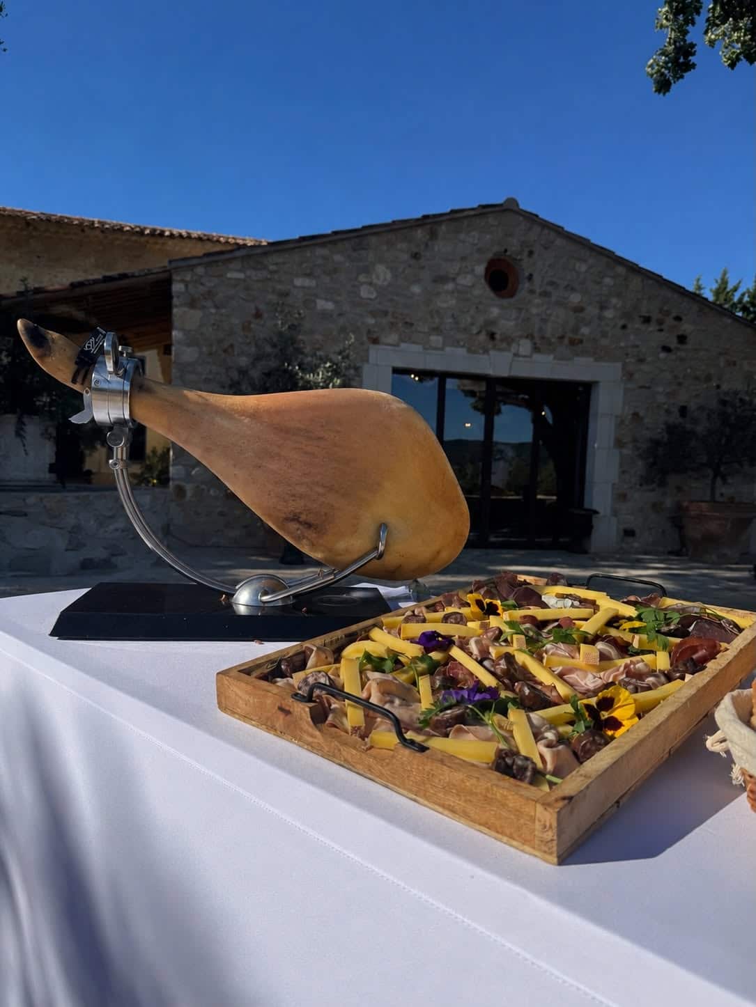 le Brunch du Lendemain est Devenu Incontournable en Provence